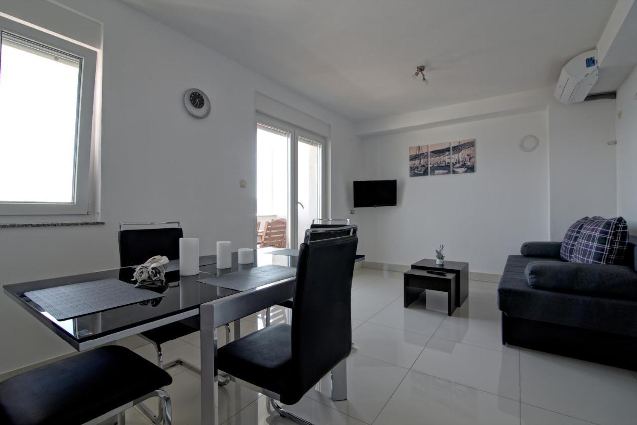 Apartments Maris Senj 2 Kültér fotó